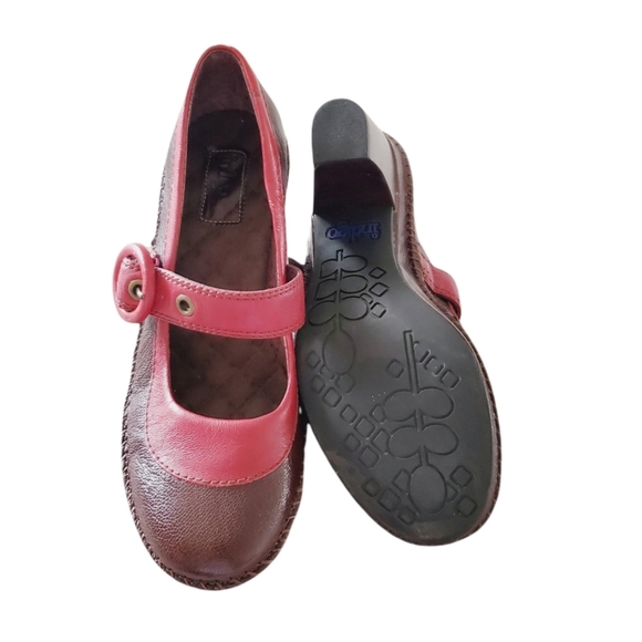 Indigo by Clarks Belladonna Brown and Red Mary Jane with Chunky Heels - Picture 7 of 9